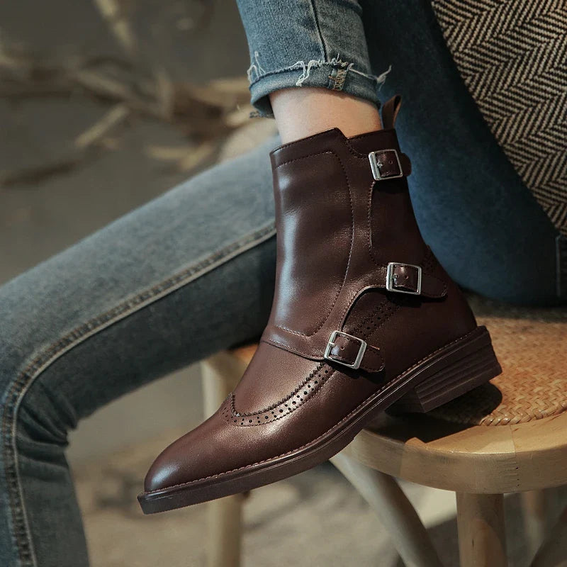 True Form Chelsea Boots