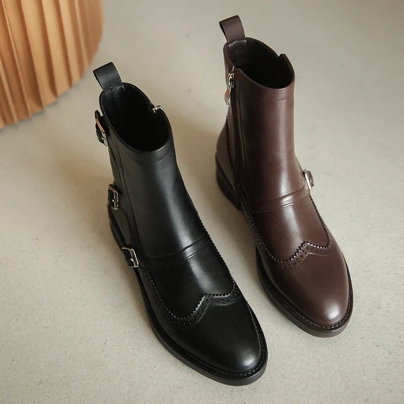 True Form Chelsea Boots