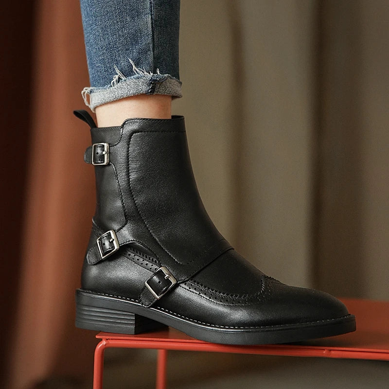 True Form Chelsea Boots
